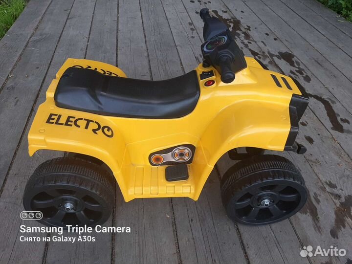 Электромобиль квадроцикл