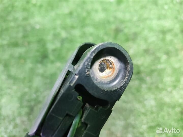 Поводок стеклоочистителя задний KIA RIO 2 (JB) 20