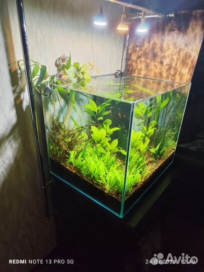 Аквариум с тумбой