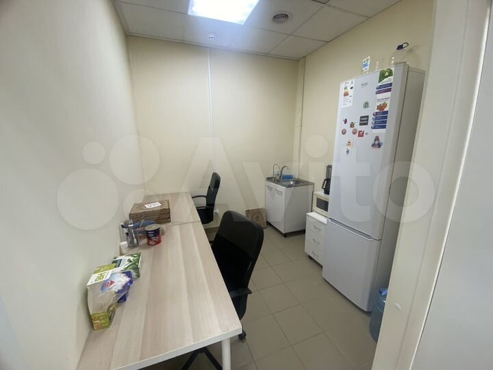 Помещение свободного назначения в БЦ Высоцкий 106