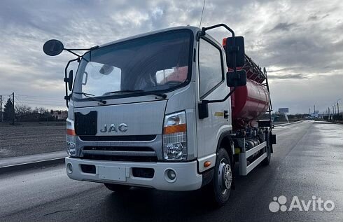 Топливозаправщик JAC N90, 2024