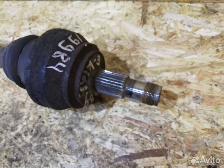 Полуось задняя Mercedes-Benz E-Класс