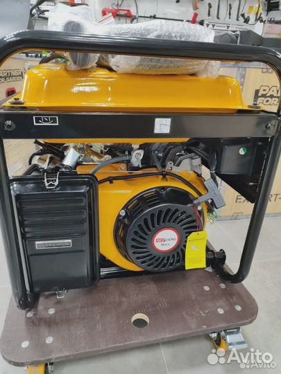 Генератор бензиновый 7.5 кВт электро-запуск
