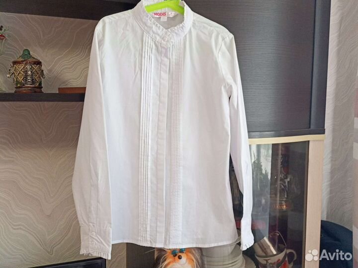 Блузка белая школьная