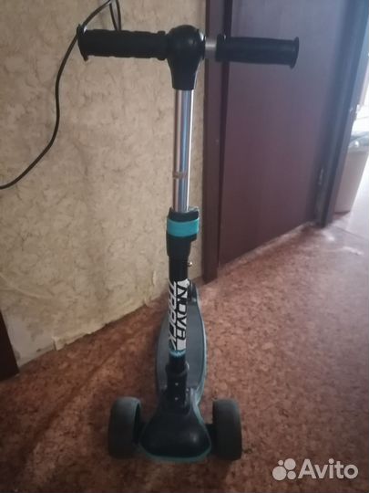 Продается детский самокат