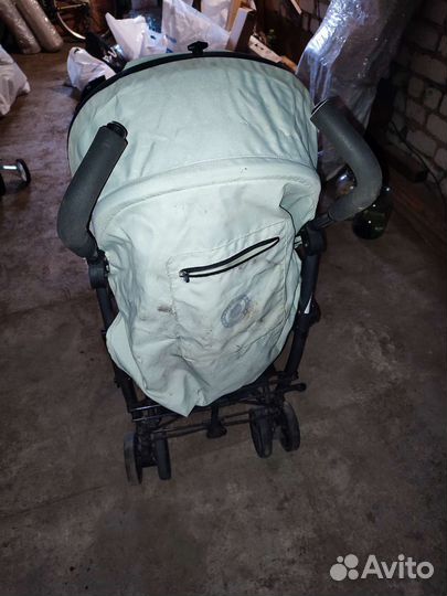 Коляска прогулочная