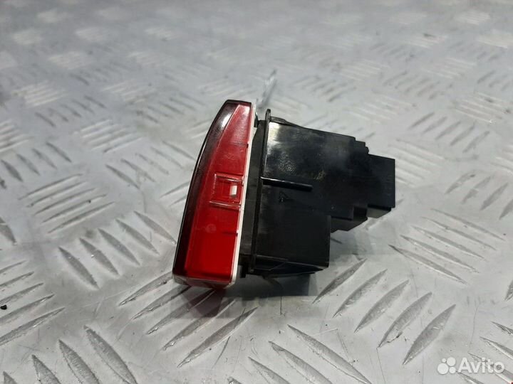 Кнопка аварийной сигнализации Honda CR-V 3 2007