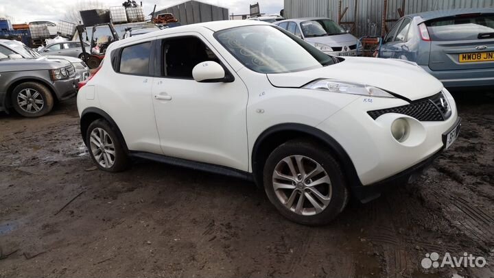 В разборе nissan juke 1.6 117 л.с