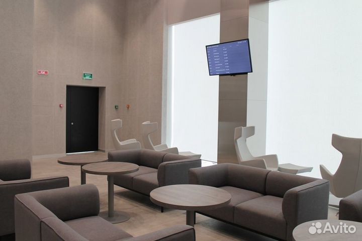 Проход в бизнес зал аэропорта Рощино (Тюмень)