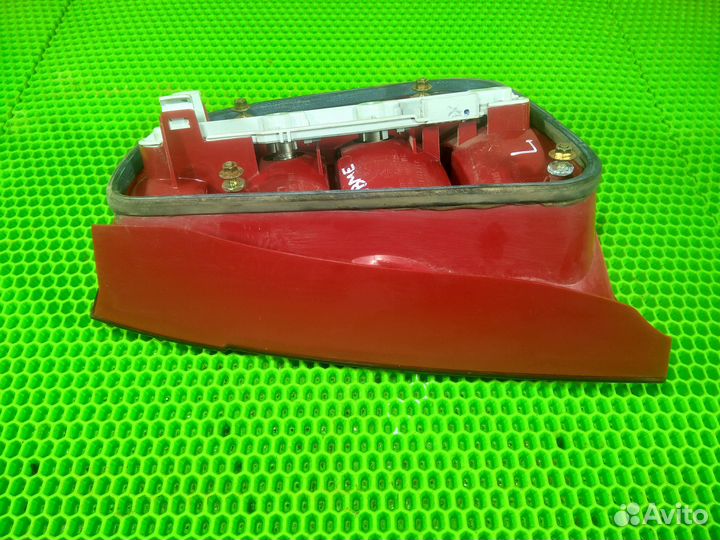 Фонарь задний левый Skoda Fabia 1 2005