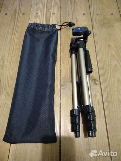 Штатив для фотоаппарата
