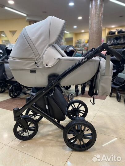 Коляска 2в1 Indigo porto св.серая кожа+св.сер лен