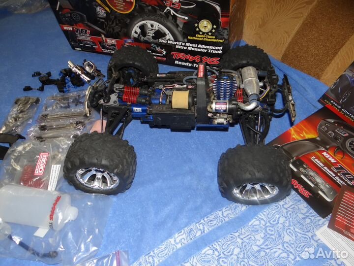 Радио управляемая машина на бензине