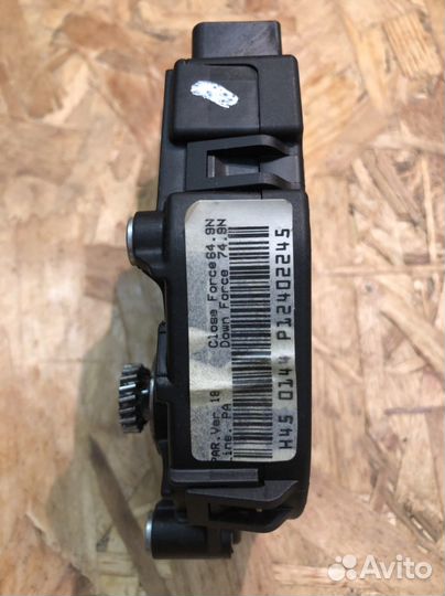 Моторчик привода люка панорамы Renault Koleos