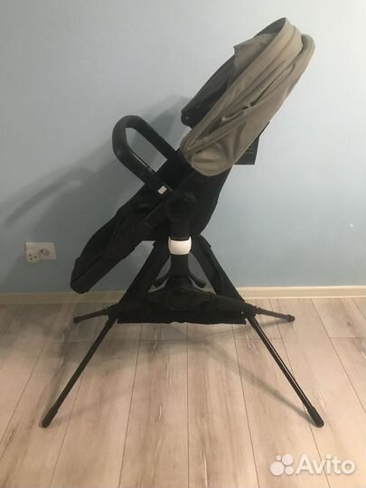 Аксессуар. Подставка от коляски bugaboo buffalo