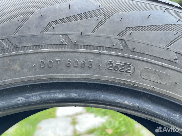 Nordman 7 2.25/60 R17 103T