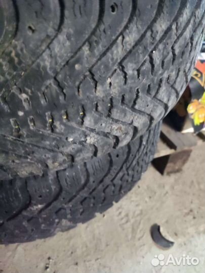 Goodyear UltraGrip 500 215/60 R16