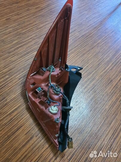 Задняя правая фара