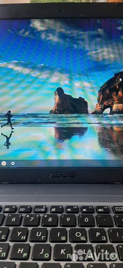 Ноутбук Asus