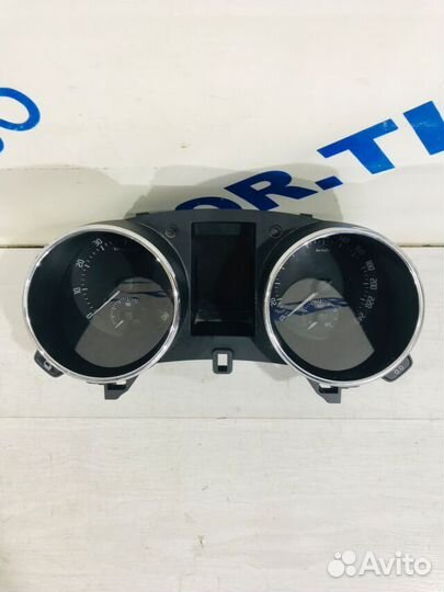 Панель приборов skoda yeti 1 рест 1.6 MT