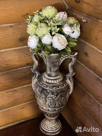 Интерьерные цветы (букет пионов)