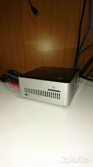 Неттоп Intel NUC