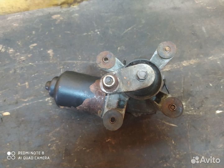 Моторчик трапеции дворников 1.5 Kia Avella