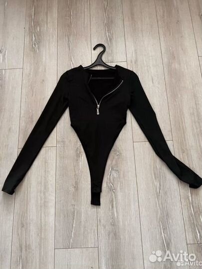 Боди zara на молнии