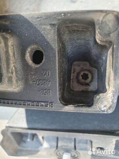 Рейлинг на крышу Volvo XC70