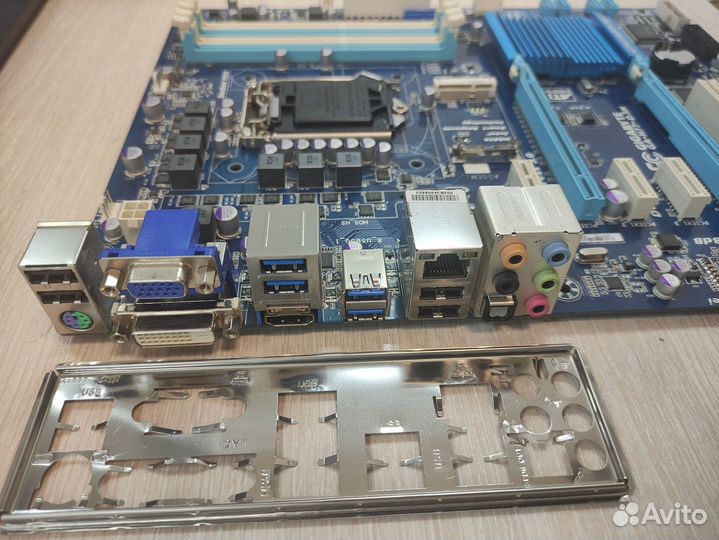 Материнская плата Gigabyte GA-H77M-D3H, s1155