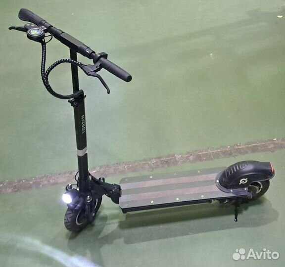 Электросамокат Tordin Hermes