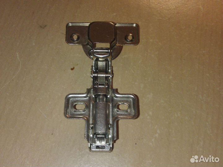 Накладные петли с доводчиком