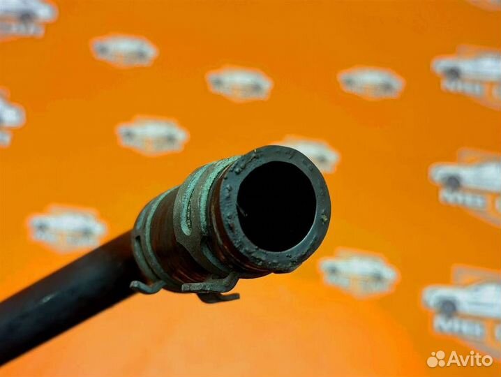 Трубка гура w204 C-class 271.860