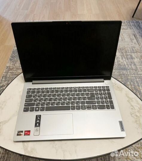 Ноутбук Lenovo Ideapad 1 15 ADA7