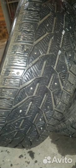 Tigar SUV Ice 215/60 R17 100T