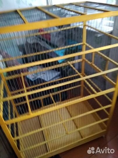 Большая клетка для птиц