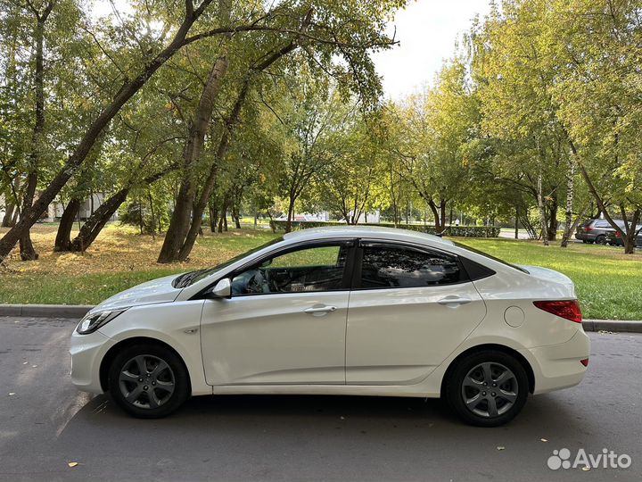 Hyundai Solaris 1.6 AT, 2012, 160 000 км