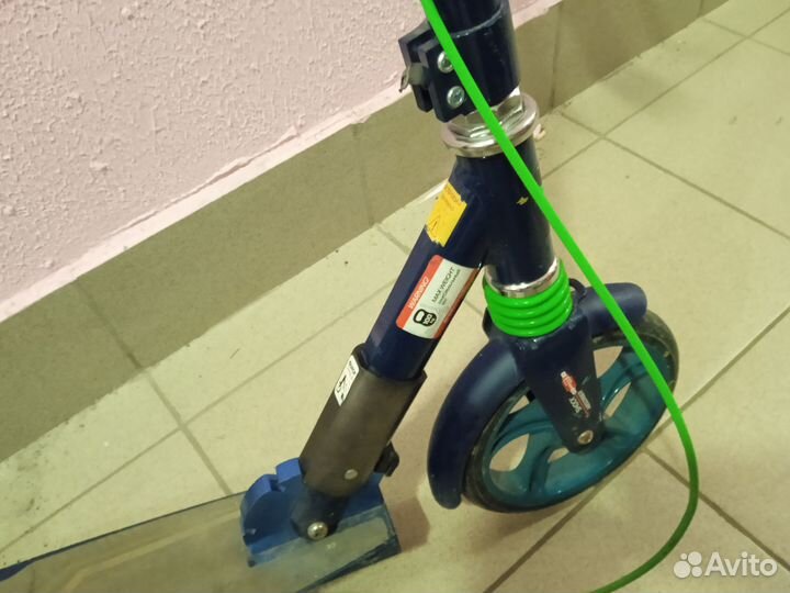 Складной самокат Roces 200