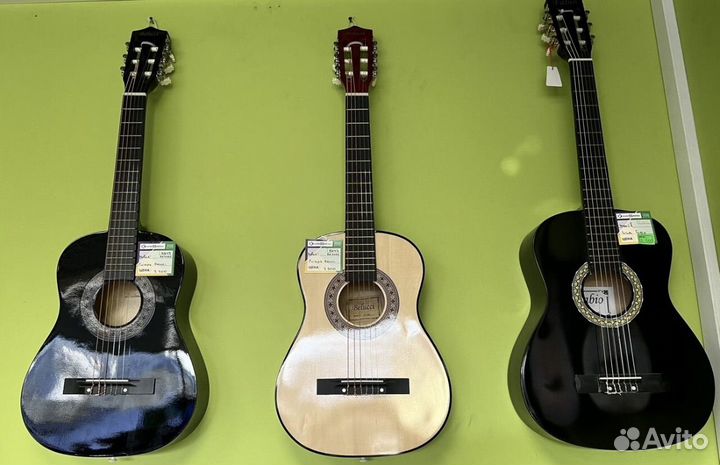 Классическая гитара Belucci