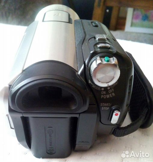 Видеокамера Sony HDR-HC5E