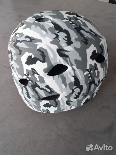 Шлем велосипедный + подарок 10 конусов