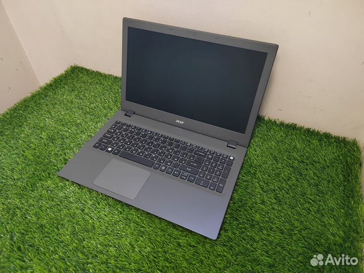 Acer E5-573G (Core i3/8 RAM/SSD/Дикретное видео)