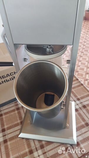 Шприц колбасный