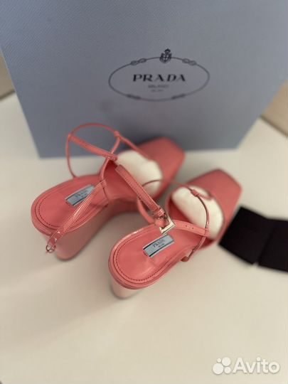 Туфли Prada р38 оригинал