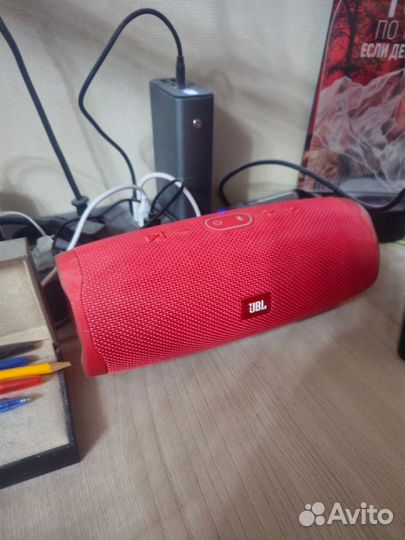 Колонка jbl charge 3