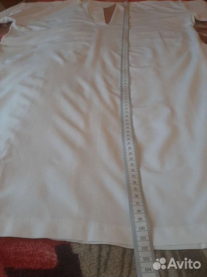 Платье белого цвета большого размера новое