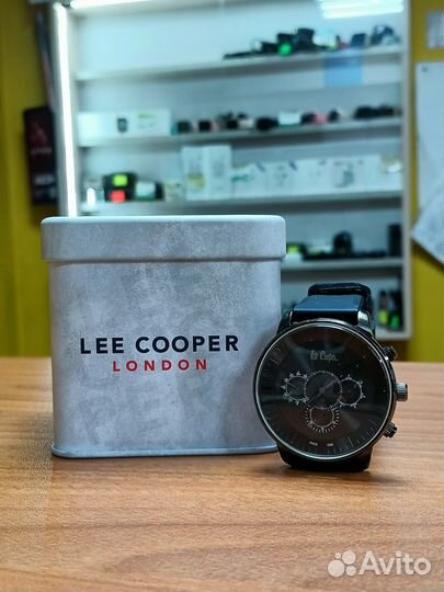 Часы наручные Lee Cooper LC06919.061