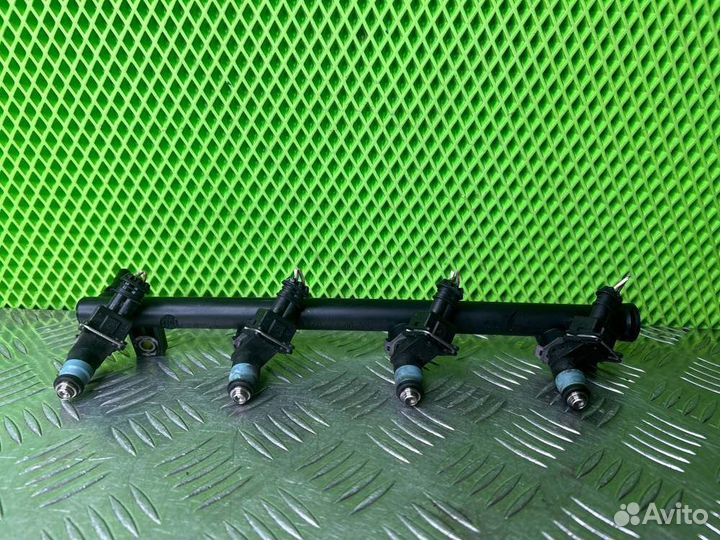 Форсунка топливная Renault Megane 2 K4J730 1.4 98