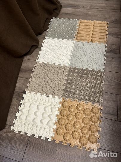 Детский массажный коврик развивающий