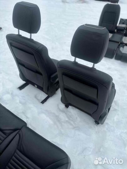 Салон в сборе Land Rover Discovery V